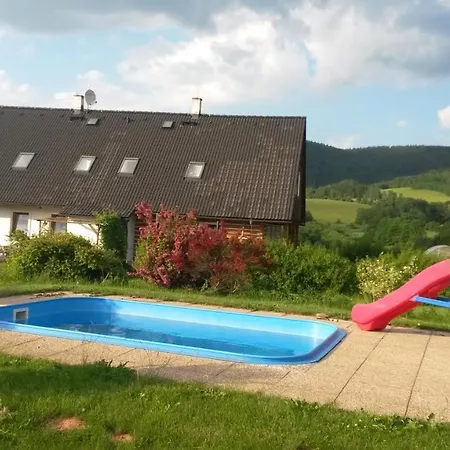 V Chaloupce Na Vršku * Bernsdorf