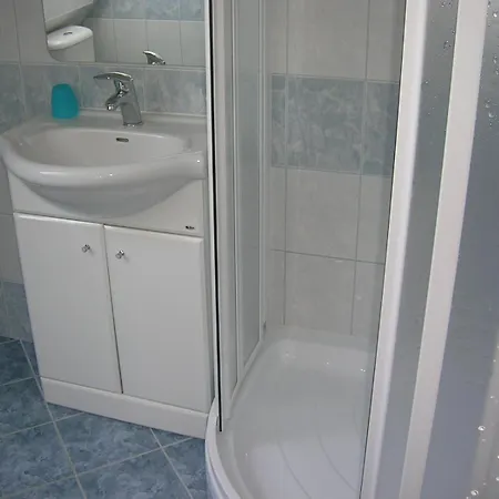 V Chaloupce Na Vrsku Lägenhet *