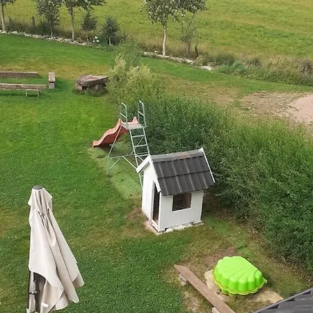 V Chaloupce Na Vrsku Lägenhet