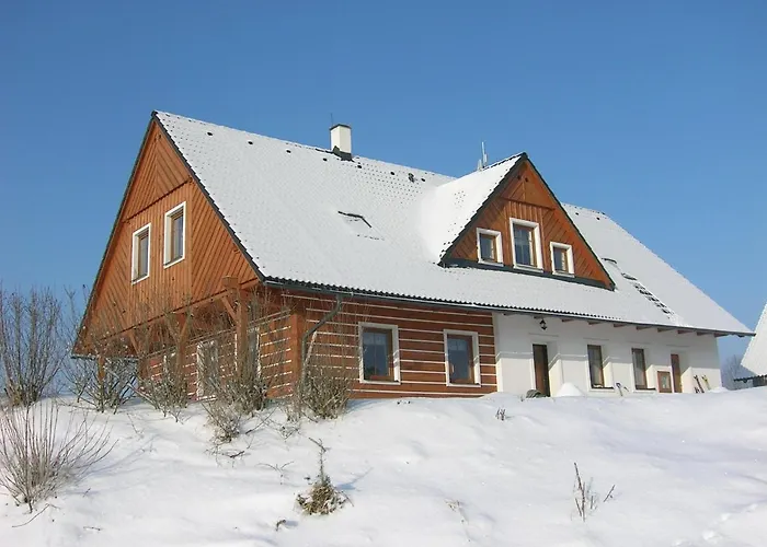 V Chaloupce Na Vrsku 아파트